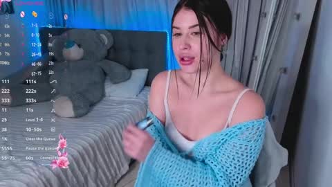 Milana online show from 04-27-26, 08:51