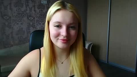 Melanie online show from 04-21-26, 11:49