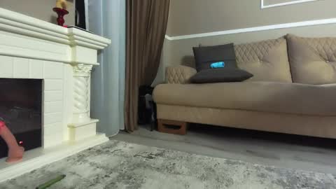 AstrideVonTeese online show from 01-11-25, 05:51