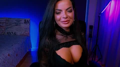 Milani online show from 10-24-25, 05:42