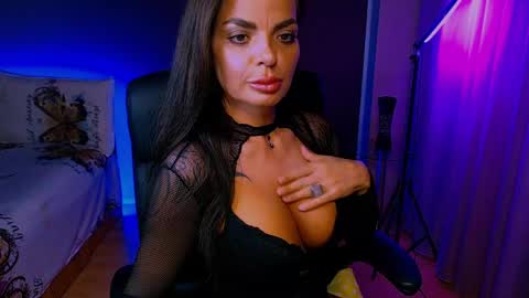 Milani online show from 05-27-26, 05:21