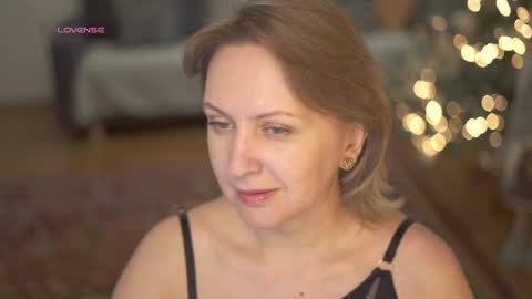 Snapshot of _million_dollarsmile chatting on 01-08-25, 09:53 _million_dollarsmile online show from 01-08-25, 09:53