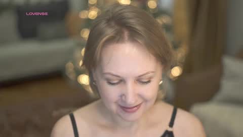 Snapshot of _million_dollarsmile chatting on 01-09-25, 09:59 _million_dollarsmile online show from 01-09-25, 09:59