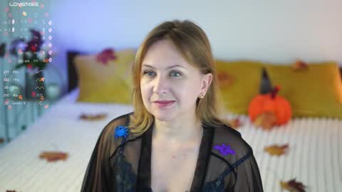 Snapshot of _million_dollarsmile chatting on 10-22-25, 09:42 _million_dollarsmile online show from 10-22-25, 09:42