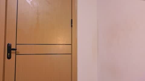 Mimi online show from 04-17-26, 02:14