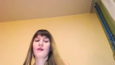 Snapshot of _minnie_boo_ chatting on 12-09-24, 11:58 Boo online show from 12-09-24, 11:58