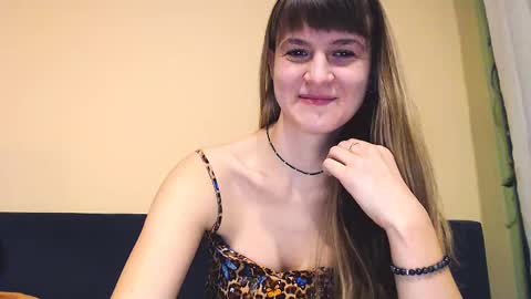 Snapshot of _minnie_boo_ chatting on 12-10-24, 10:38 Boo online show from 12-10-24, 10:38