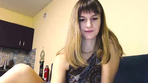 Snapshot of _minnie_boo_ chatting on 12-24-24, 01:50 Boo online show from 12-24-24, 01:50