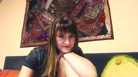 Snapshot of _minnie_boo_ chatting on 09-18-25, 07:27 Boo online show from 09-18-25, 07:27