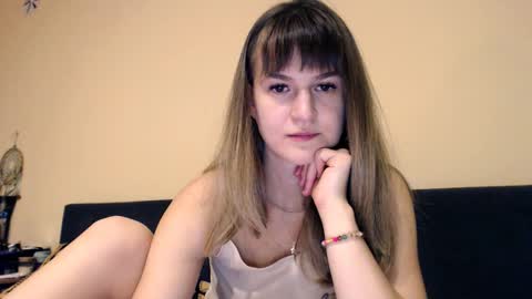 Snapshot of _minnie_boo_ chatting on 10-24-25, 08:05 Boo online show from 10-24-25, 08:05