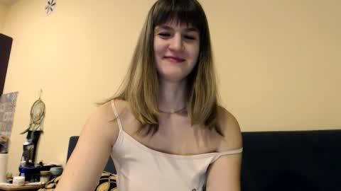 Snapshot of _minnie_boo_ chatting on 10-25-25, 06:57 Boo online show from 10-25-25, 06:57