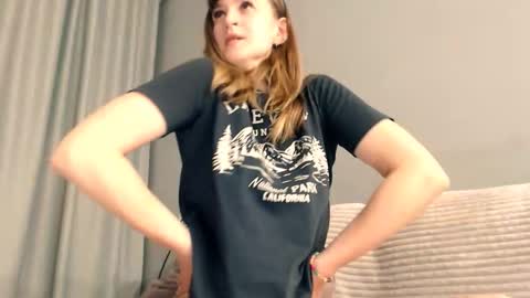 Snapshot of _minnie_boo_ chatting on 11-14-25, 05:55 Boo online show from 11-14-25, 05:55