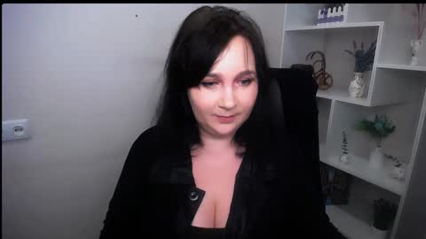 Miranda online show from 02-22-26, 01:09