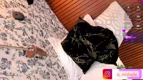 Mishelle online show from 02-07-26, 05:44