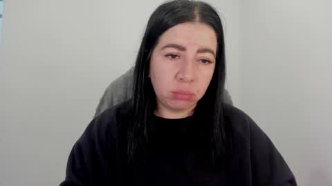 _miss_coco_ online show from 11-04-25, 12:37