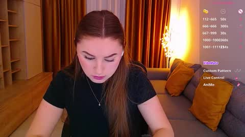 Mia online show from 02-07-26, 08:07