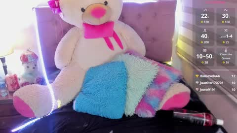 Emi   online show from 02-22-25, 03:01