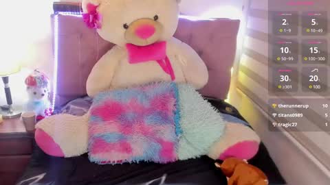 Emi   online show from 03-01-25, 02:48