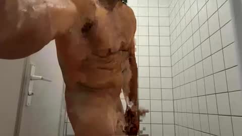 BENJI online show from 10-07-25, 08:22