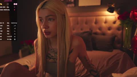 Snapshot of _miumiu_ chatting on 02-16-25, 06:54 Sasha online show from 02-16-25, 06:54