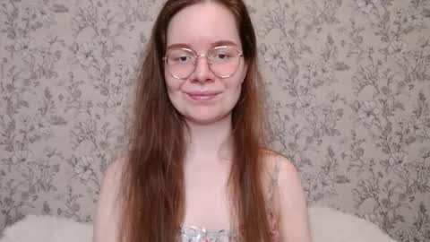 Snapshot of _mizuka_ chatting on 10-07-25, 02:03  mizuka  online show from 10-07-25, 02:03
