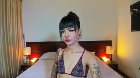 mizuki  online show from 01-29-25, 03:15