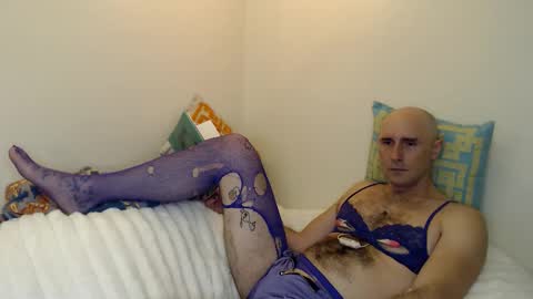 Snapshot of _mobius_ chatting on 04-03-26, 02:31 mobius online show from 04-03-26, 02:31