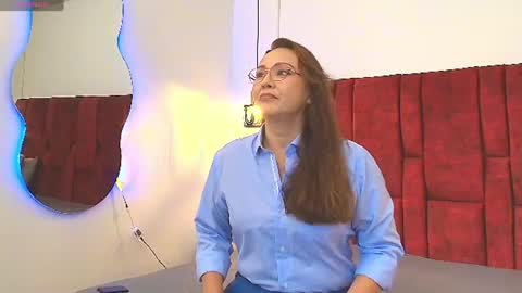 _monaliza_ online show from 06-12-26, 12:26