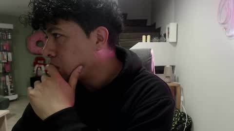 Panda  online show from 02-14-25, 12:41