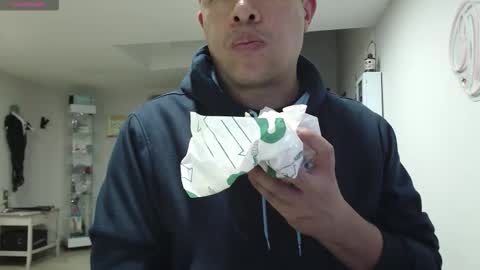 Panda  online show from 10-16-25, 02:34