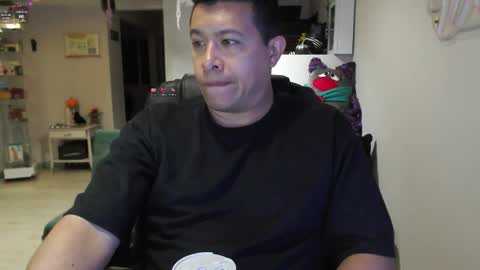 Panda  online show from 10-22-25, 11:37