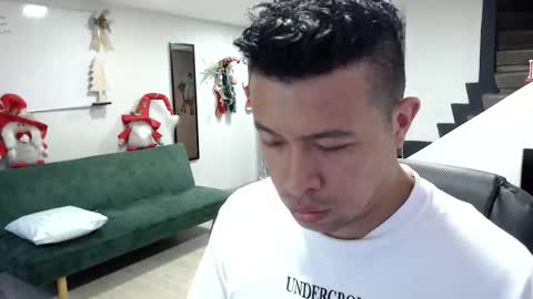 Panda  online show from 11-26-25, 10:11