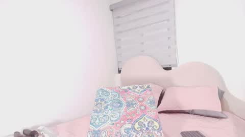 Luna online show from 12-03-25, 11:52