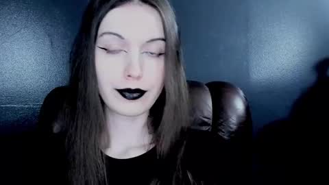 Snapshot of _naamah chatting on 10-30-25, 07:47 _naamah online show from 10-30-25, 07:47