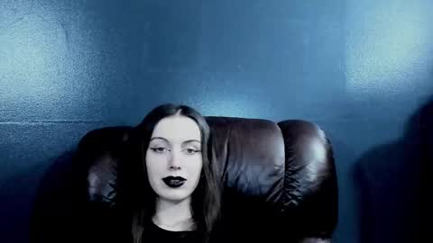 Snapshot of _naamah chatting on 10-31-25, 06:53 _naamah online show from 10-31-25, 06:53