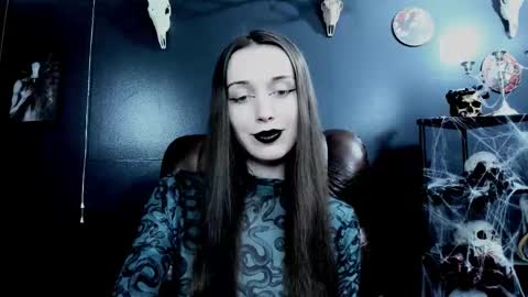 Snapshot of _naamah chatting on 11-29-25, 07:28 _naamah online show from 11-29-25, 07:28