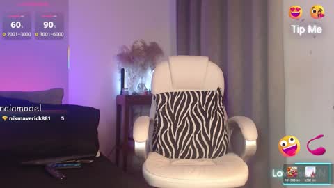 Naia Ross online show from 02-25-26, 10:52