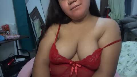 Snapshot of _natalieey chatting on 03-30-26, 03:02 nics online show from 03-30-26, 03:02