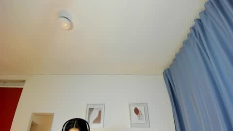 Snapshot of _nathaliesex chatting on 01-30-25, 01:33 independent model natha online show from 01-30-25, 01:33