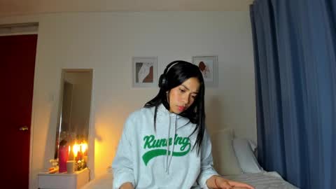 Snapshot of _nathaliesex chatting on 02-21-25, 08:51 independent model natha online show from 02-21-25, 08:51