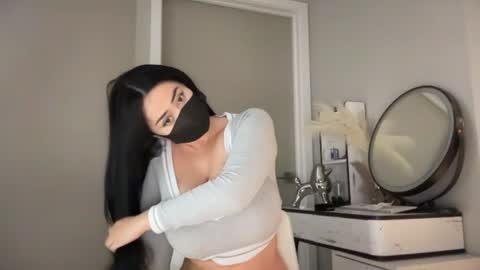 naty19 online show from 07-19-26, 11:08