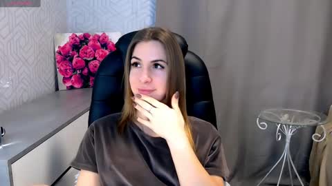 Megan online show from 02-20-25, 05:18