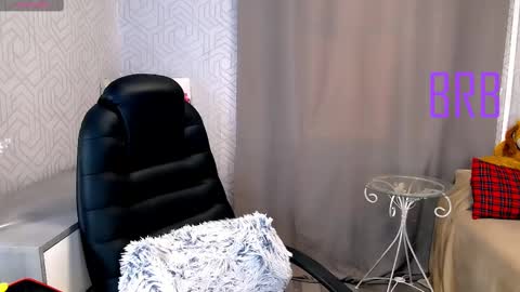 Megan online show from 02-28-25, 08:20