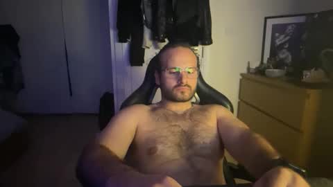 Snapshot of _neon_cactus chatting on 10-31-25, 08:10 neon cactus online show from 10-31-25, 08:10