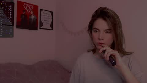 Snapshot of _ni_kiss chatting on 01-23-25, 01:56 Nika online show from 01-23-25, 01:56