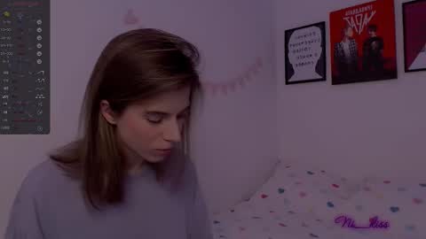 Snapshot of _ni_kiss chatting on 03-04-25, 06:18 Nika online show from 03-04-25, 06:18