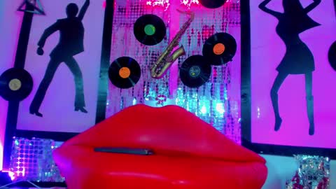 Nicky  Please help me with your thumbs up its importan online show from 12-13-24, 08:04