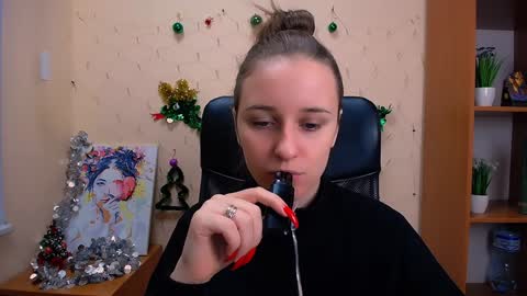 Nica online show from 12-27-24, 11:50