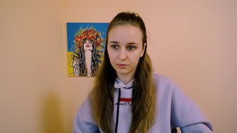 Nica online show from 01-12-25, 12:23