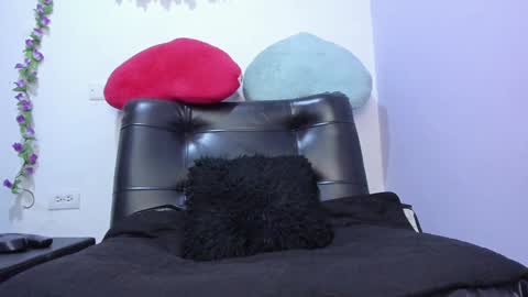 juliana online show from 02-04-25, 09:07